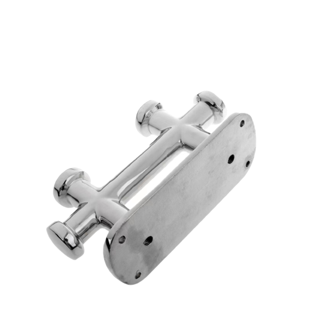 Double cross bollards4